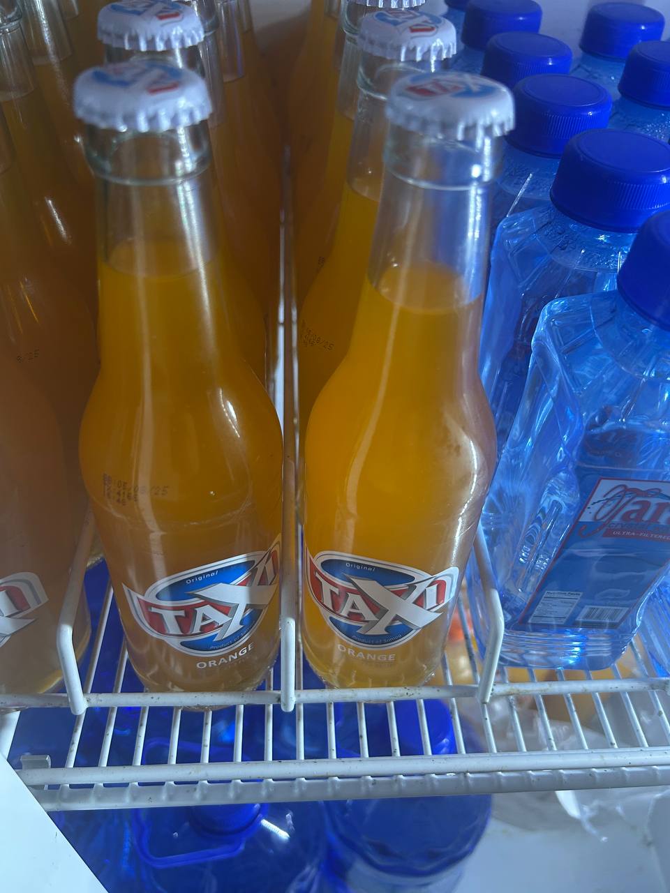 Taxi Soft Drink