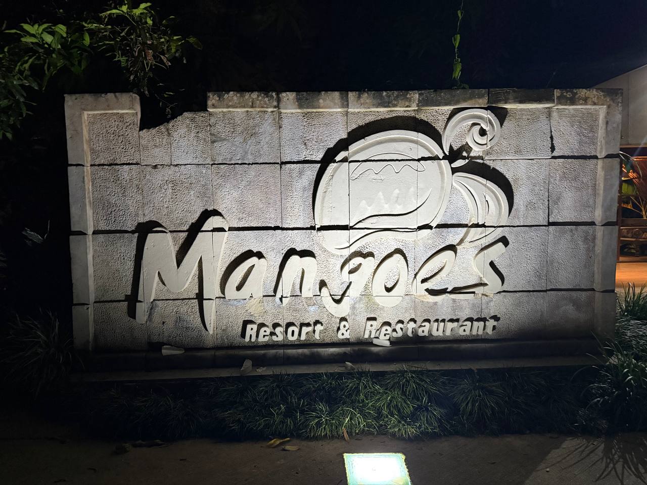 Mangoes Restaurant