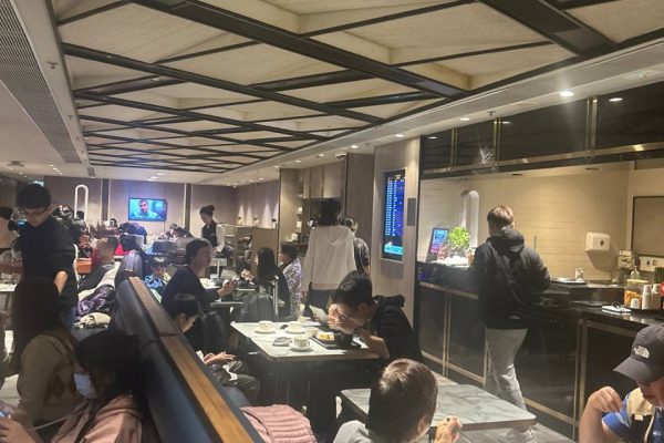Plaza Premium Lounge Hong Kong