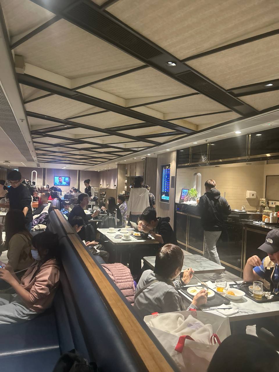 Plaza Premium Lounge Hong Kong